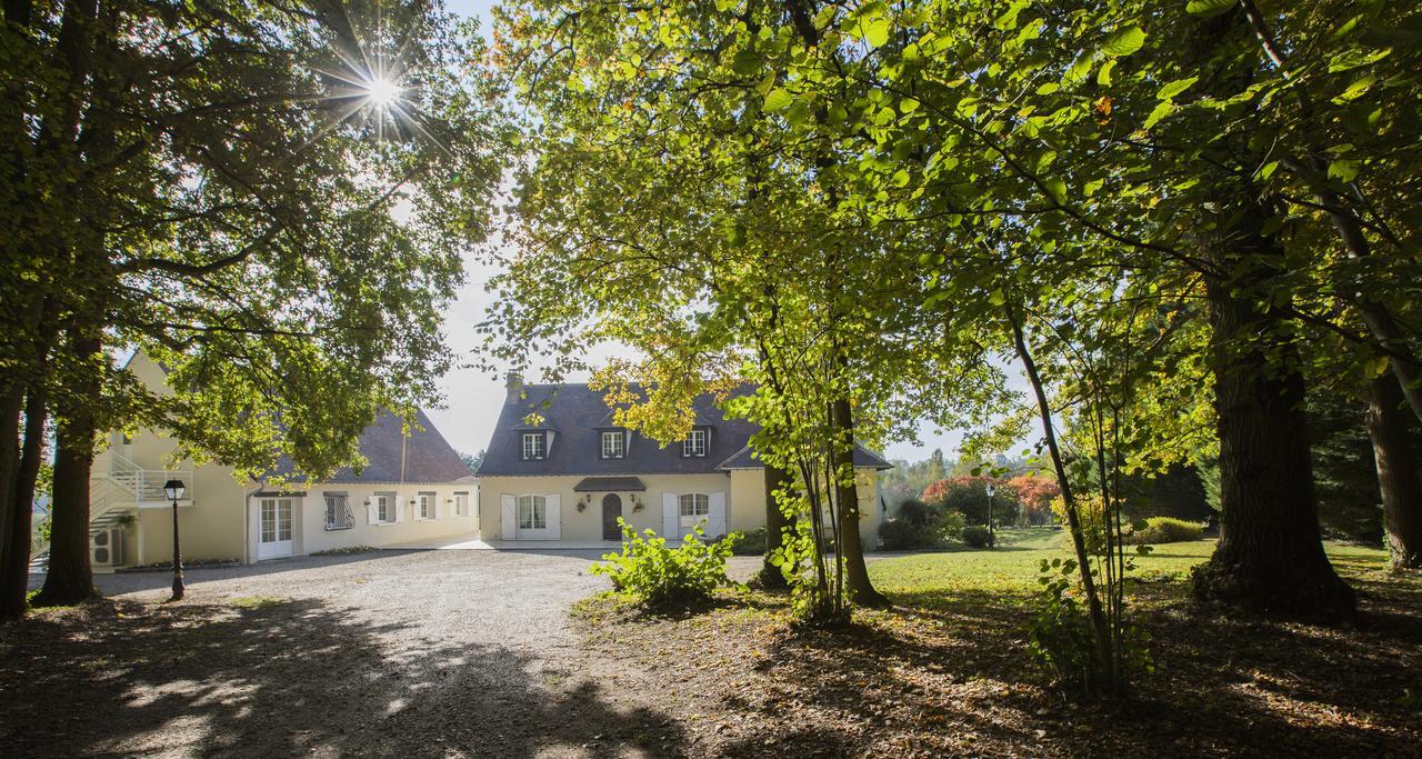 Domaine Du Bois Des Anges Bed & Breakfast Germigny-l'Eveque Ngoại thất bức ảnh