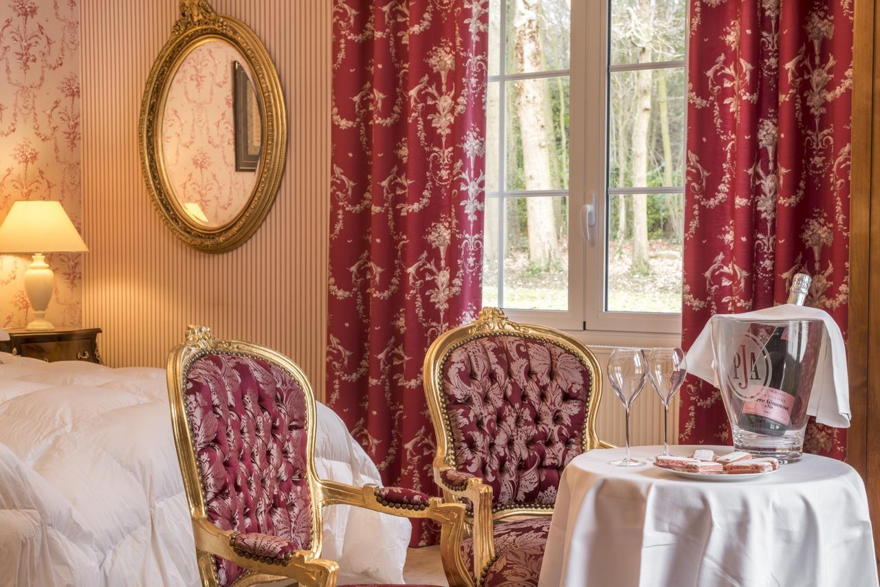 Domaine Du Bois Des Anges Bed & Breakfast Germigny-l'Eveque Ngoại thất bức ảnh